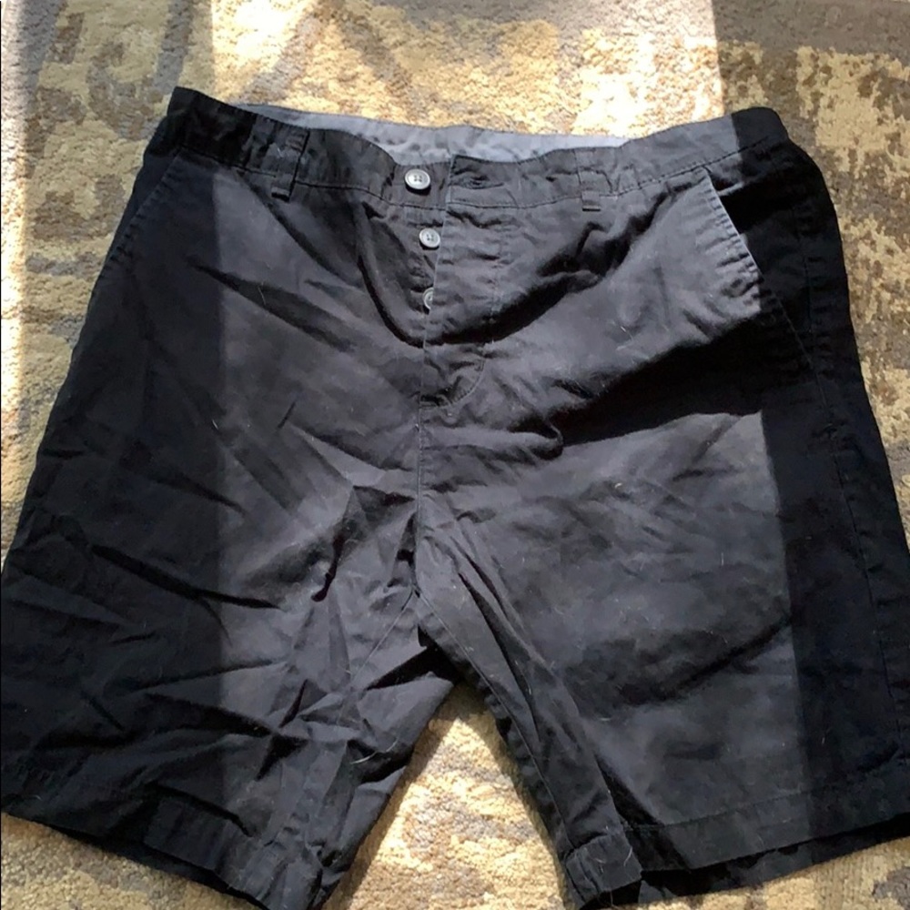 H&M black buttonfly shorts size 32